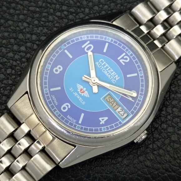 Vintage 1987 Citizen Automatic Mens Silver Watch W/daydate & Blue accents - Picture 6 of 10